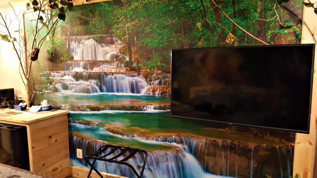 Bear Cove Inn Saint Ignace Luaran gambar